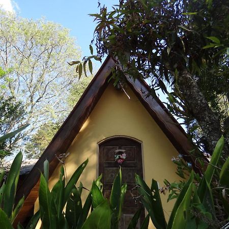 Bed and Breakfast Chale Rancho Aratama Жакареи Экстерьер фото